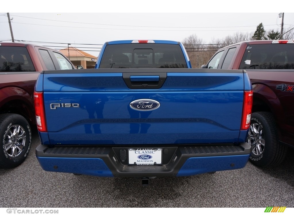 2017 F150 XLT SuperCab 4x4 - Lightning Blue / Black photo #3
