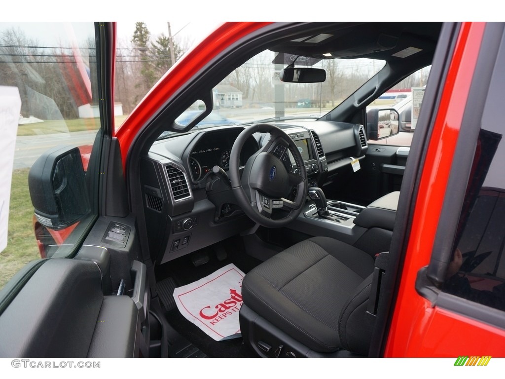 2017 F150 XLT SuperCab 4x4 - Race Red / Black photo #4