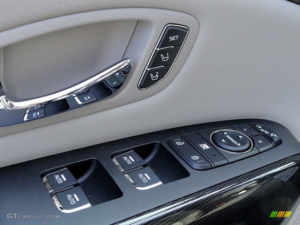2017 Kia Sedona EX Controls Photo #119363734
