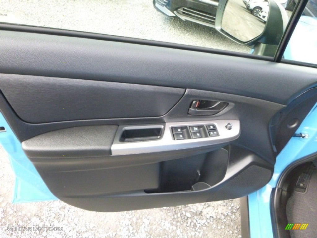 2017 Crosstrek 2.0i - Hyper Blue / Black photo #15