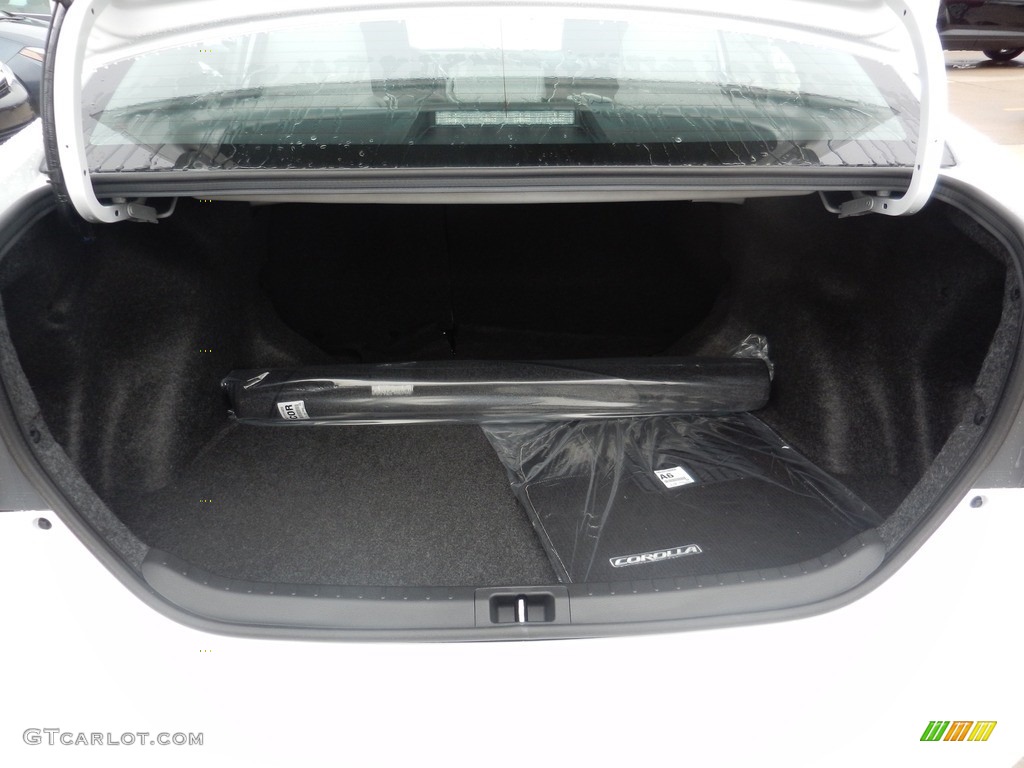 2017 Corolla LE - Super White / Ash Gray photo #6