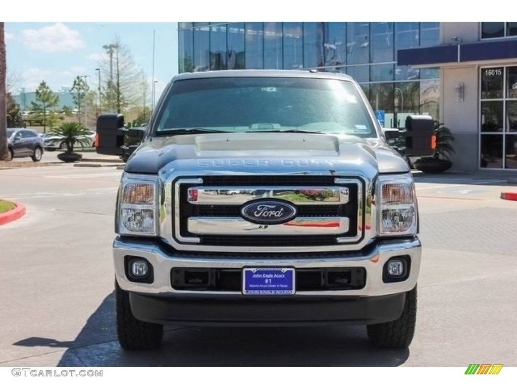 2016 F250 Super Duty Lariat Crew Cab 4x4 - Magnetic Metallic / Black photo #2