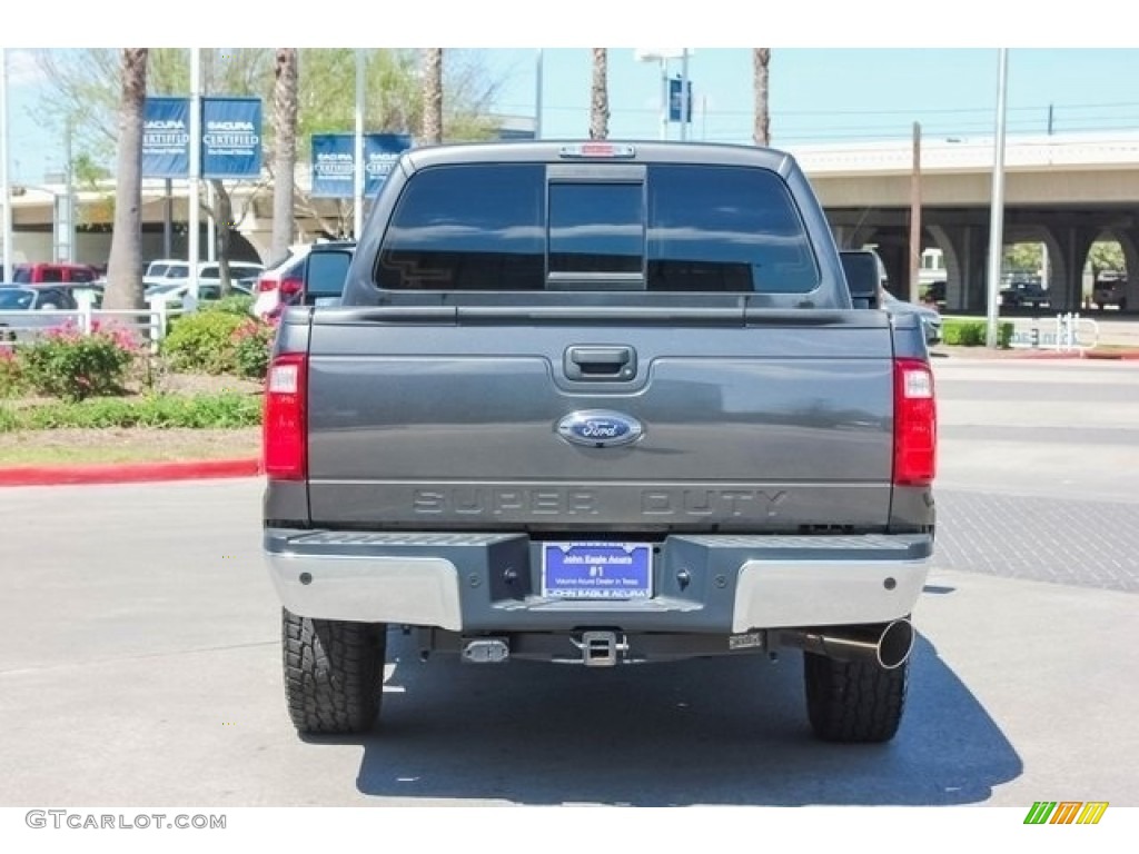 2016 F250 Super Duty Lariat Crew Cab 4x4 - Magnetic Metallic / Black photo #6