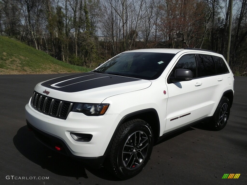 2017 Grand Cherokee Trailhawk 4x4 - Bright White / Black photo #2