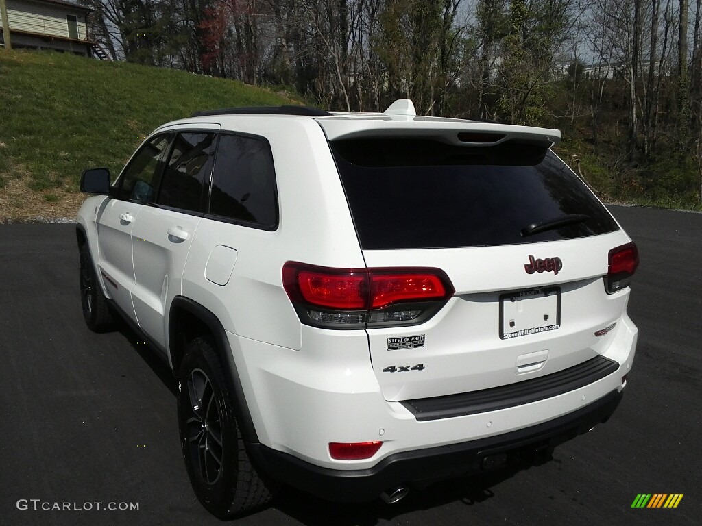 2017 Grand Cherokee Trailhawk 4x4 - Bright White / Black photo #8