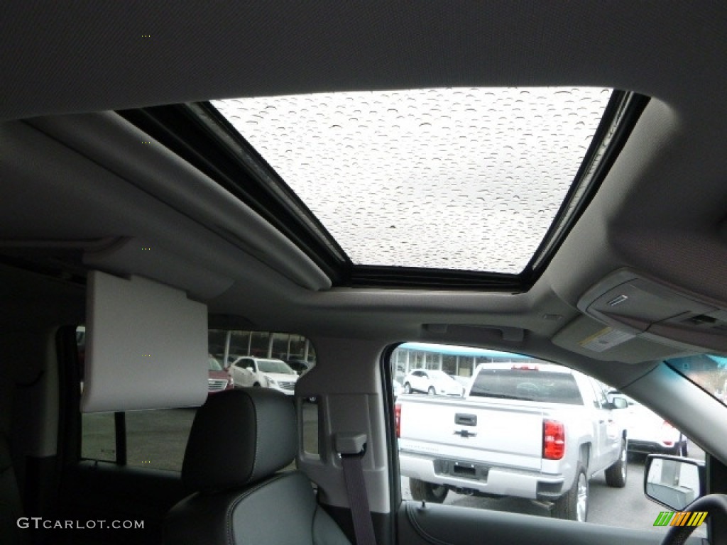 2017 Suburban LT 4WD - Tungsten Metallic / Jet Black photo #11