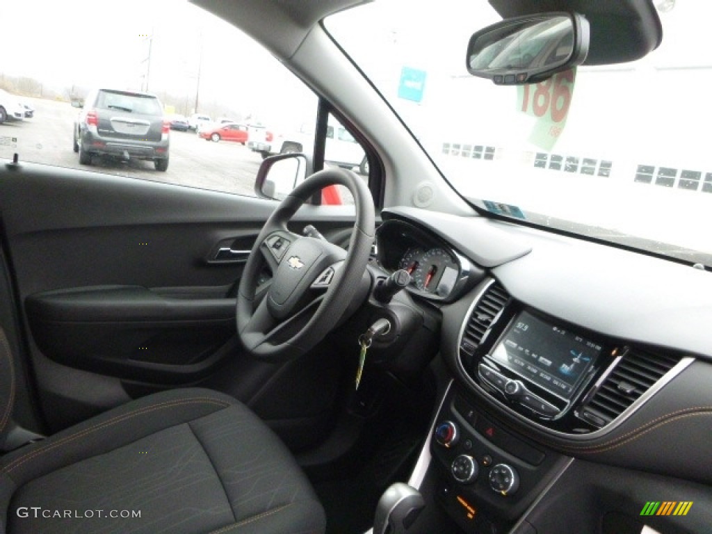 2017 Trax LT AWD - Red Hot / Jet Black photo #11