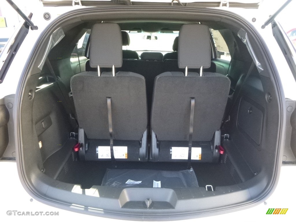 2017 Explorer XLT 4WD - Oxford White / Ebony Black photo #7