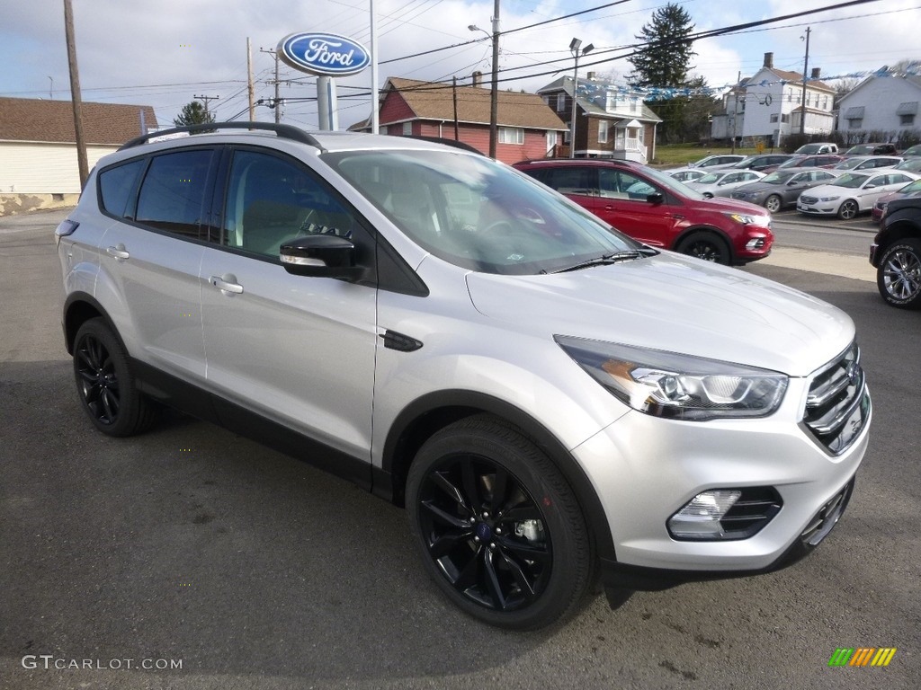 2017 Escape Titanium 4WD - Ingot Silver / Charcoal Black photo #3