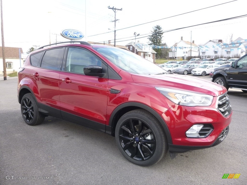 2017 Escape SE 4WD - Ruby Red / Charcoal Black photo #3