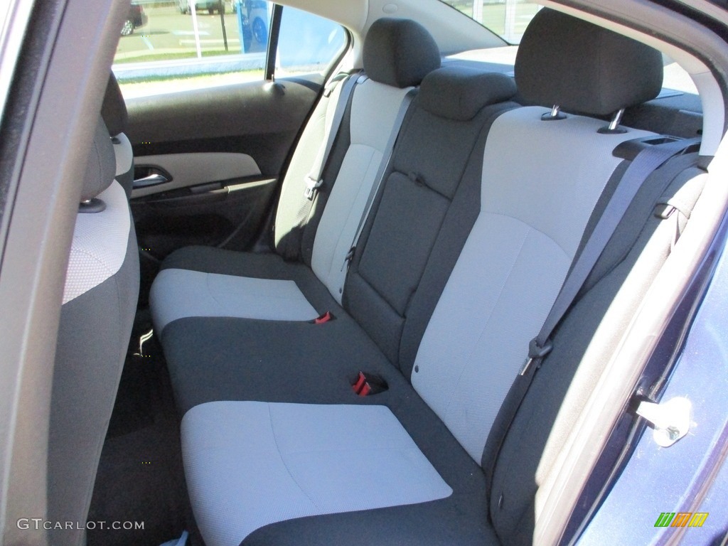 2011 Cruze LS - Imperial Blue Metallic / Jet Black/Medium Titanium photo #21