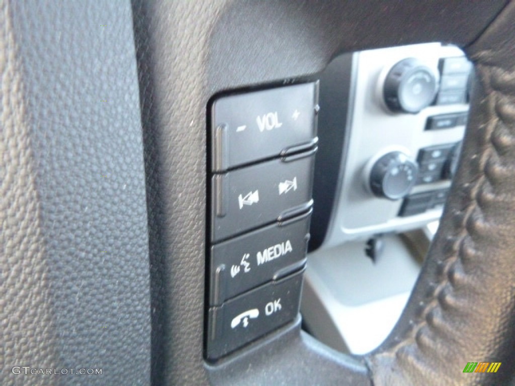 2010 Escape XLT V6 4WD - Sterling Grey Metallic / Charcoal Black photo #19
