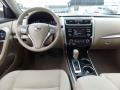 Pearl White - Altima 2.5 S Photo No. 15