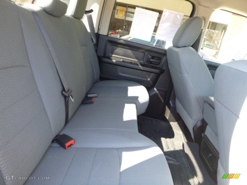 2015 1500 Express Crew Cab 4x4 - Bright Silver Metallic / Black/Diesel Gray photo #9