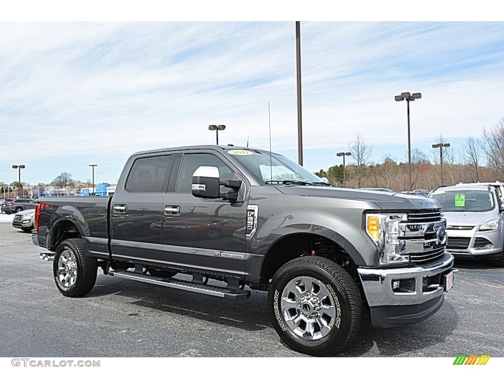 2017 F250 Super Duty Lariat Crew Cab 4x4 - Magnetic / Black photo #1