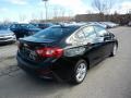 Mosaic Black Metallic - Cruze LT Photo No. 4