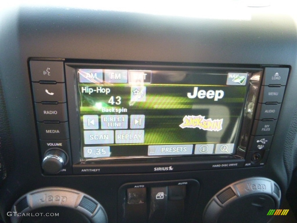 2017 Wrangler Sport 4x4 - Bright White / Black photo #18