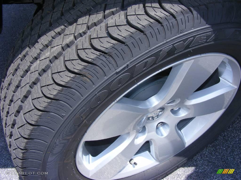 2009 Ram 1500 Big Horn Edition Crew Cab - Bright Silver Metallic / Dark Slate/Medium Graystone photo #12