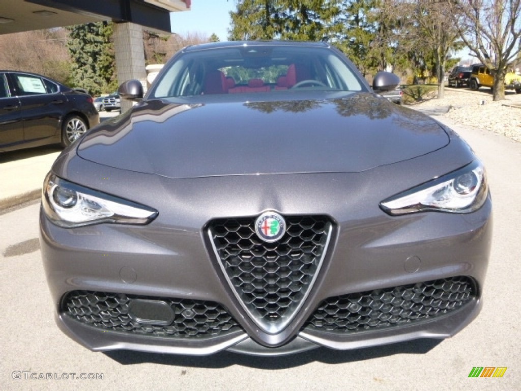 Vesuvio Gray Metallic 2017 Alfa Romeo Giulia AWD Exterior Photo #119402099
