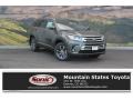 Alumina Jade Metallic 2017 Toyota Highlander XLE AWD