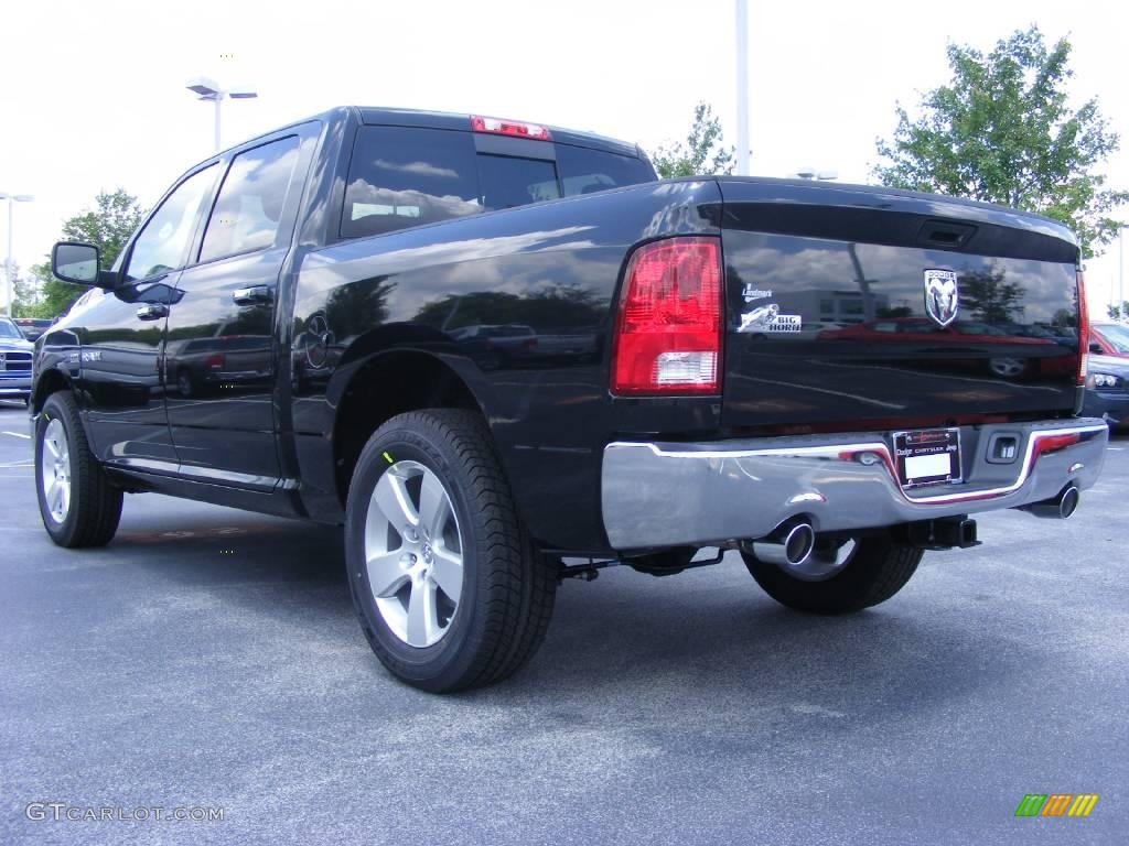 2009 Ram 1500 Big Horn Edition Crew Cab - Brilliant Black Crystal Pearl / Dark Slate/Medium Graystone photo #2