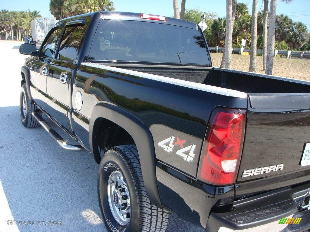 2006 Sierra 2500HD SLT Crew Cab 4x4 - Onyx Black / Neutral photo #5