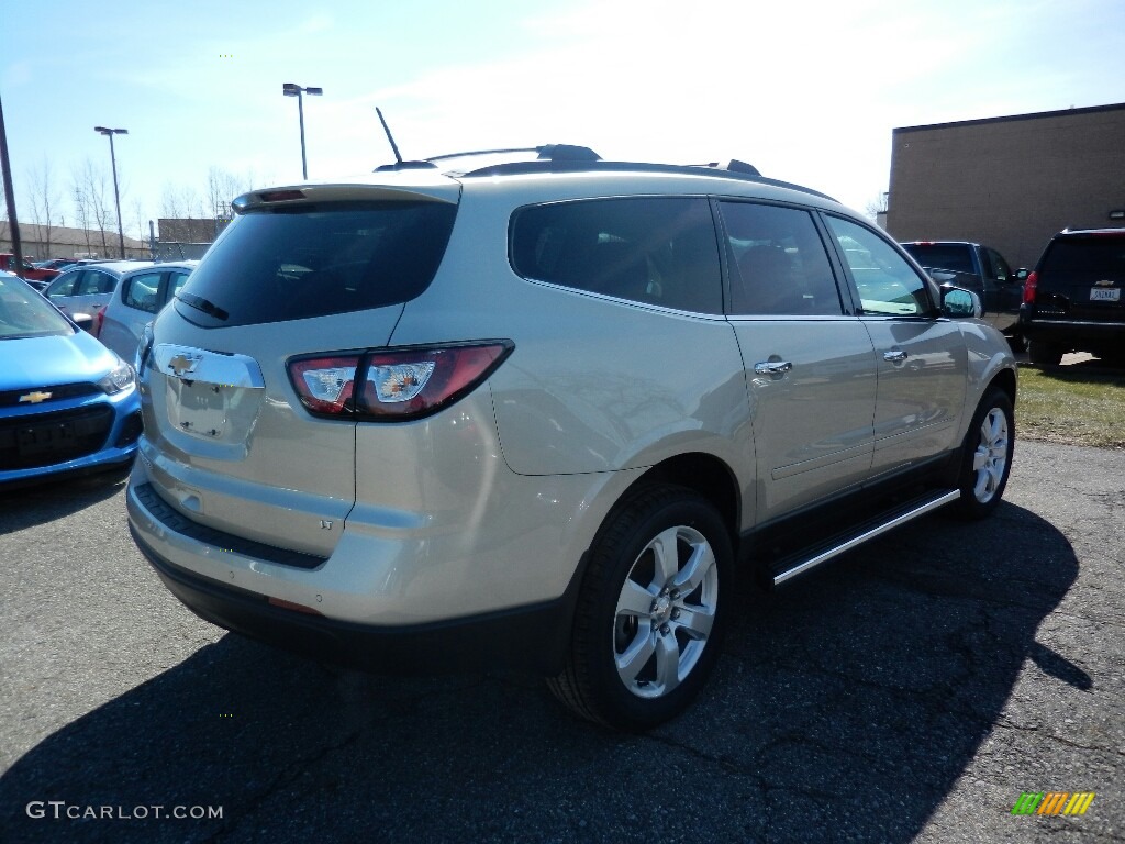 2017 Traverse LT - Champagne Silver Metallic / Ebony photo #4