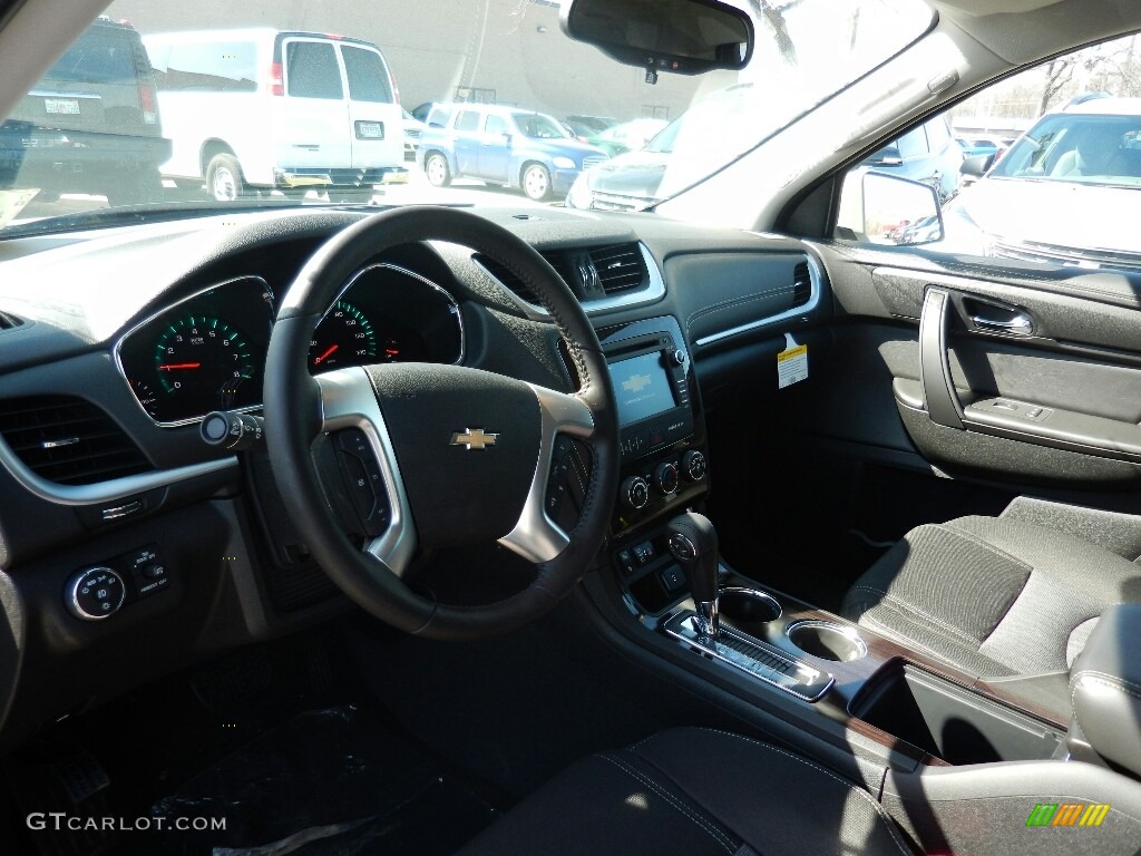 2017 Traverse LT - Champagne Silver Metallic / Ebony photo #7