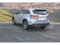 2017 Celestial Silver Metallic Toyota Highlander XLE AWD  photo #3