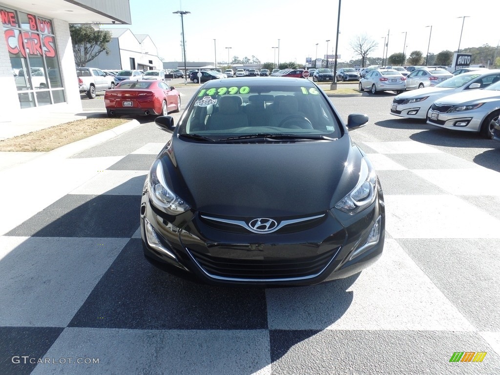 2016 Elantra Value Edition - Black / Gray photo #2