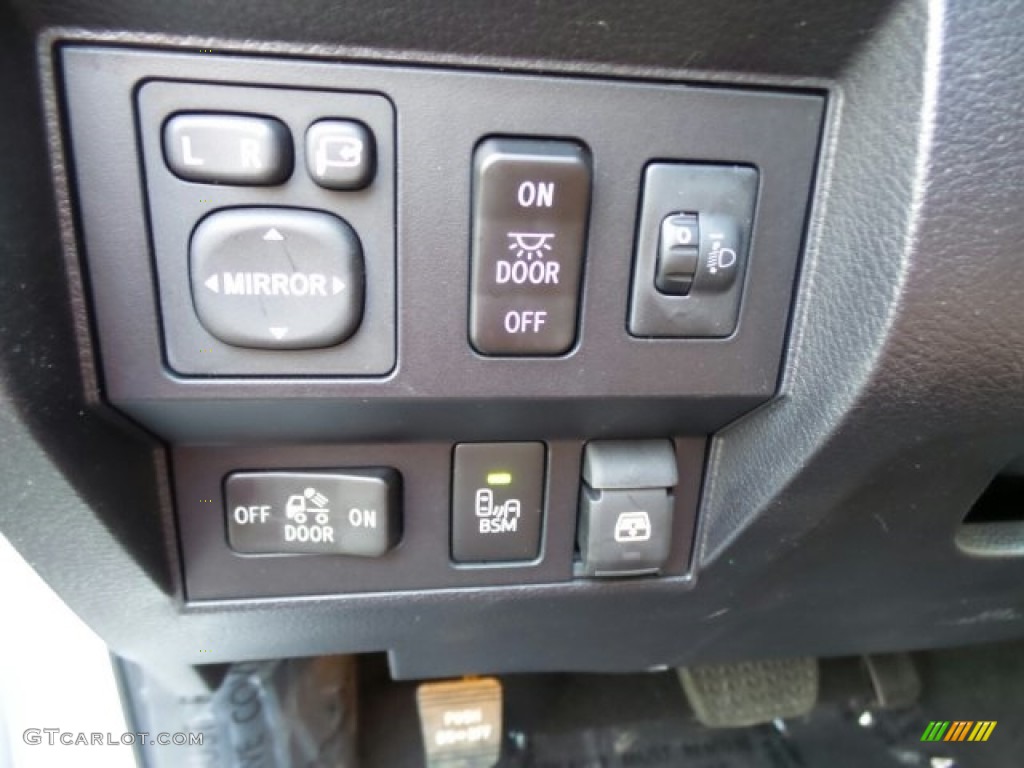 2017 Toyota Tundra 1794 CrewMax 4x4 Controls Photo #119419580