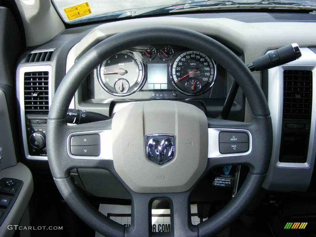 2009 Ram 1500 SLT Quad Cab - Deep Water Blue Pearl / Dark Slate/Medium Graystone photo #10