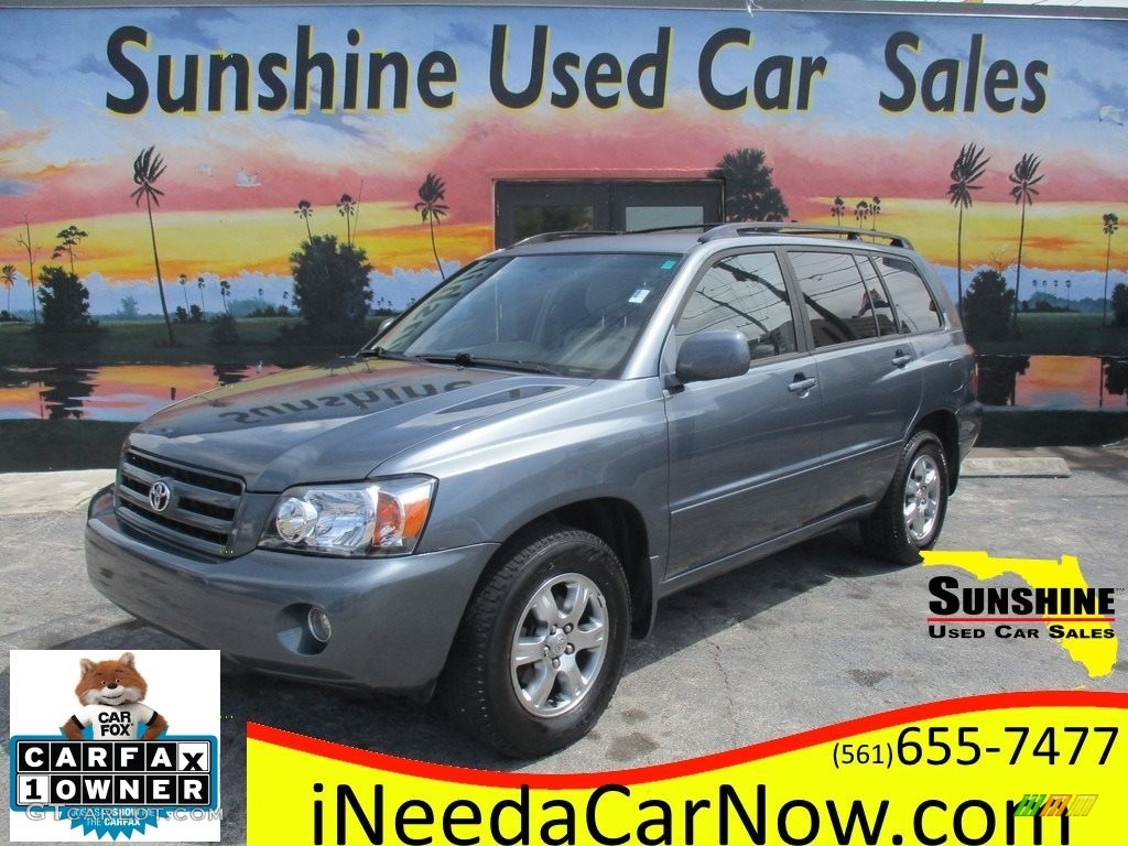 Bluestone Metallic Toyota Highlander