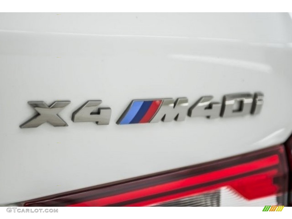 2017 BMW X4 M40i Marks and Logos Photo #119424548