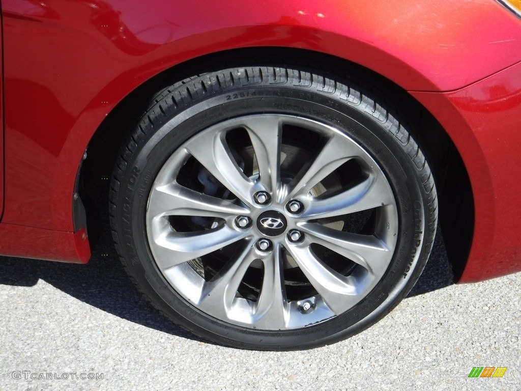 2011 Sonata SE 2.0T - Venetian Red / Gray photo #3
