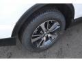 Super White - RAV4 XLE AWD Photo No. 9