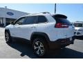 Bright White - Cherokee Trailhawk 4x4 Photo No. 29