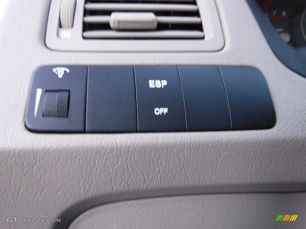 2005 Tucson GL - Obsidian Black / Beige photo #15