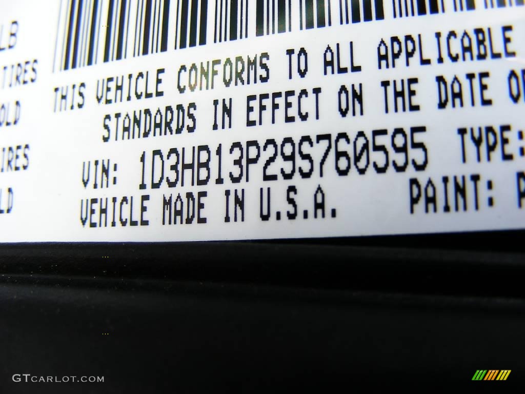 2009 Ram 1500 SLT Crew Cab - Brilliant Black Crystal Pearl / Light Pebble Beige/Bark Brown photo #13