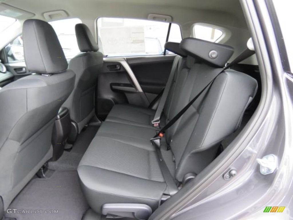 2017 RAV4 LE - Magnetic Gray Metallic / Black photo #6
