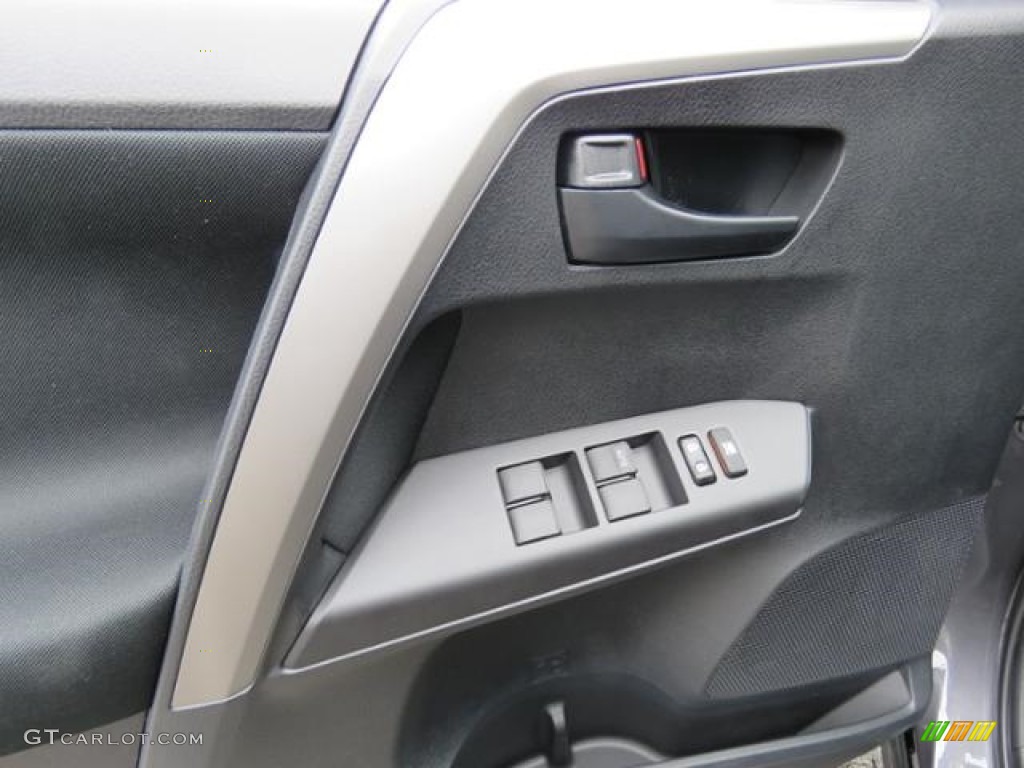 2017 RAV4 LE - Magnetic Gray Metallic / Black photo #9
