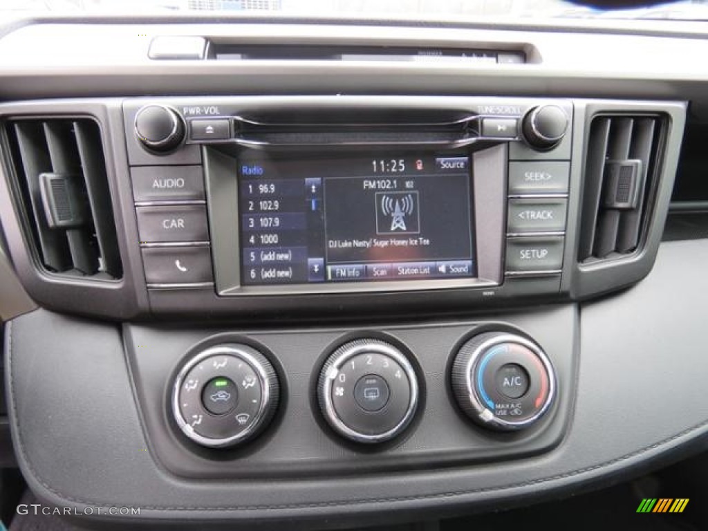2017 RAV4 LE - Magnetic Gray Metallic / Black photo #16