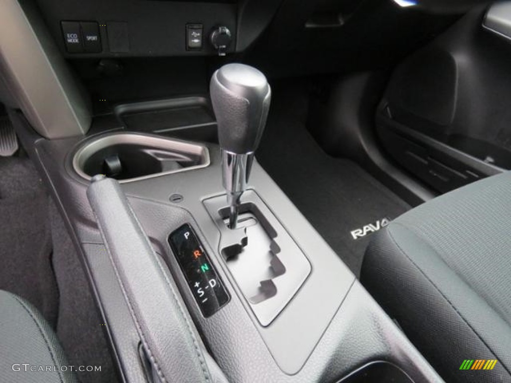2017 RAV4 LE - Magnetic Gray Metallic / Black photo #18