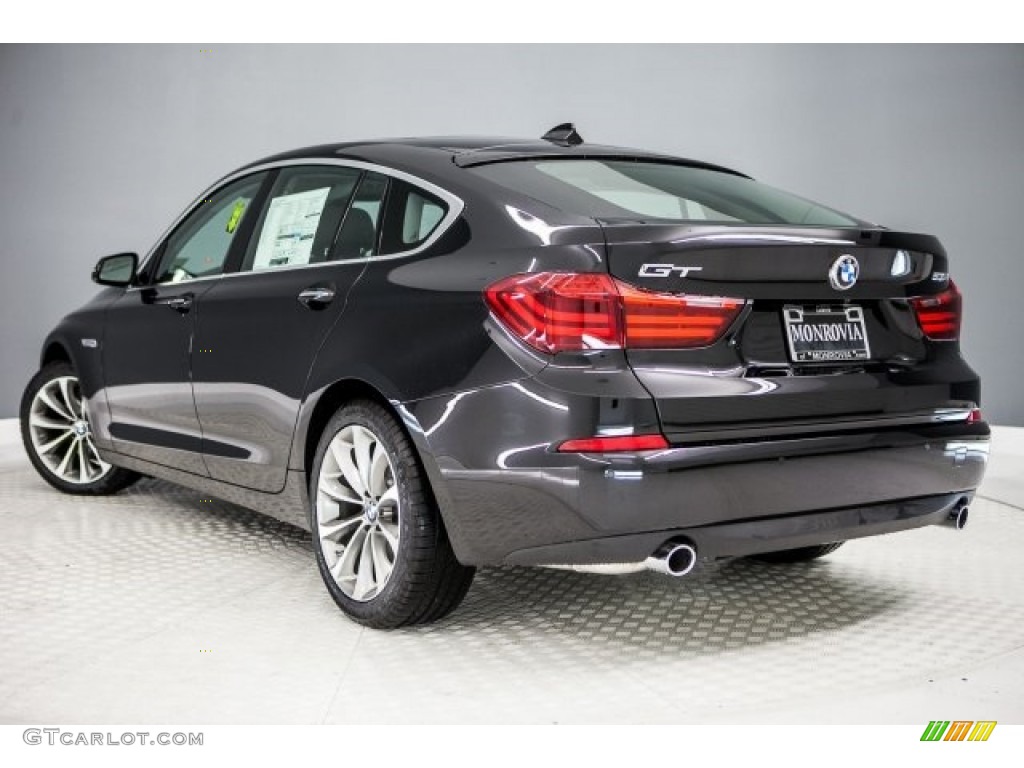 2017 5 Series 535i Gran Turismo - Black Sapphire Metallic / Black photo #3
