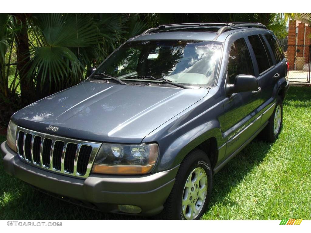 2001 Grand Cherokee Laredo 4x4 - Steel Blue Pearl / Taupe photo #25