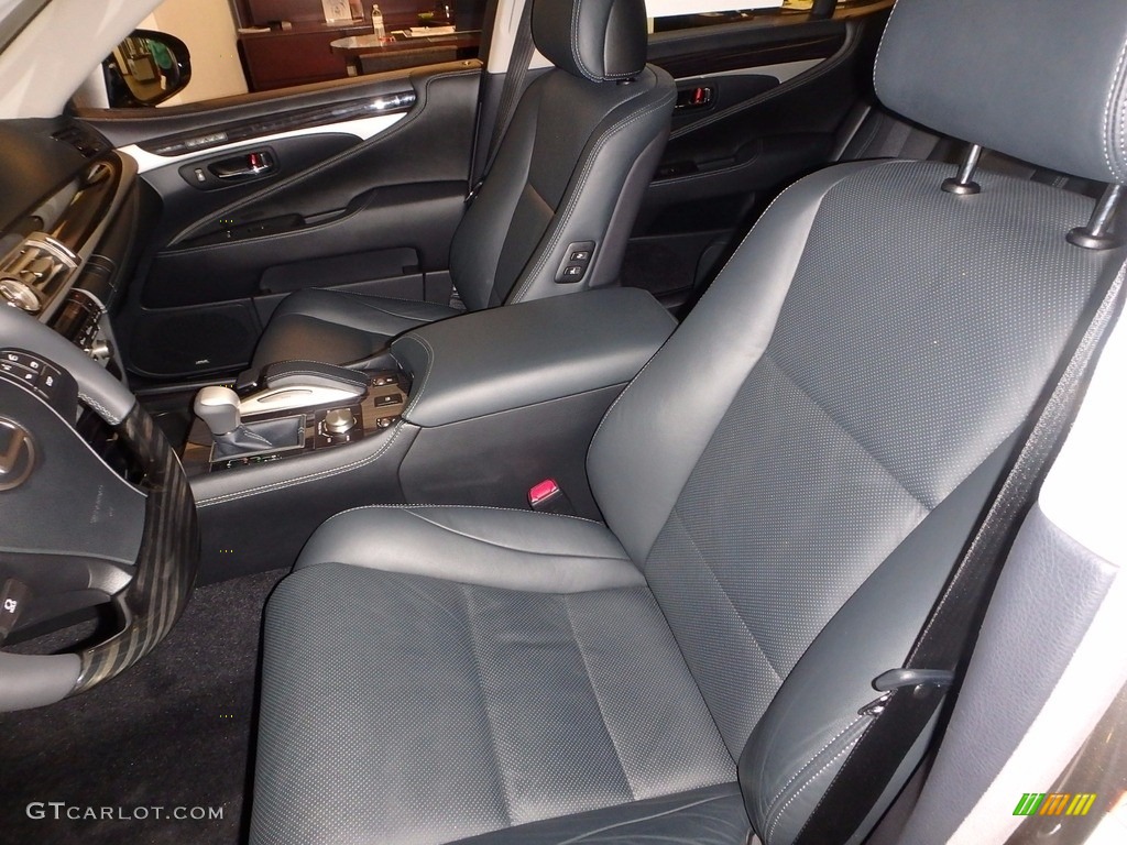 2017 LS 460 AWD - Atomic Silver / Black photo #6