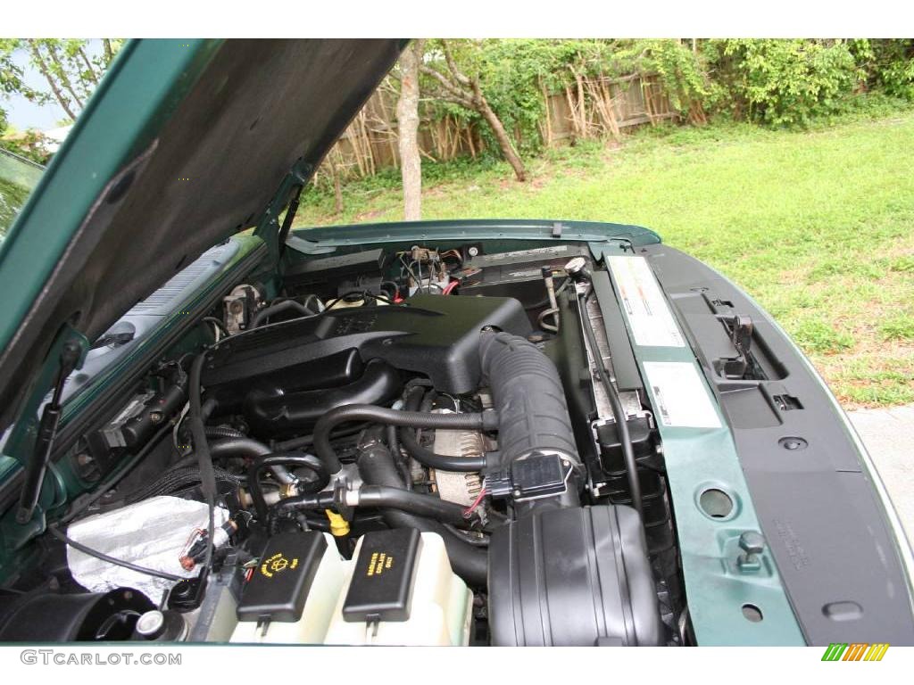 1999 Ford Explorer XLT 4.0 Liter SOHC 12-Valve V6 Engine Photo #11944406