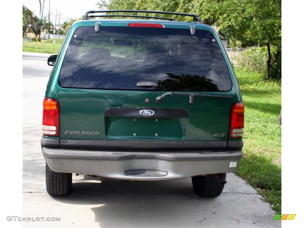 2001 Explorer XLS - Tropic Green Metallic / Medium Prairie Tan photo #5