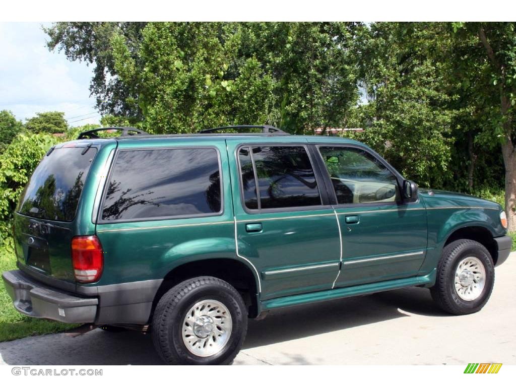 2001 Explorer XLS - Tropic Green Metallic / Medium Prairie Tan photo #7