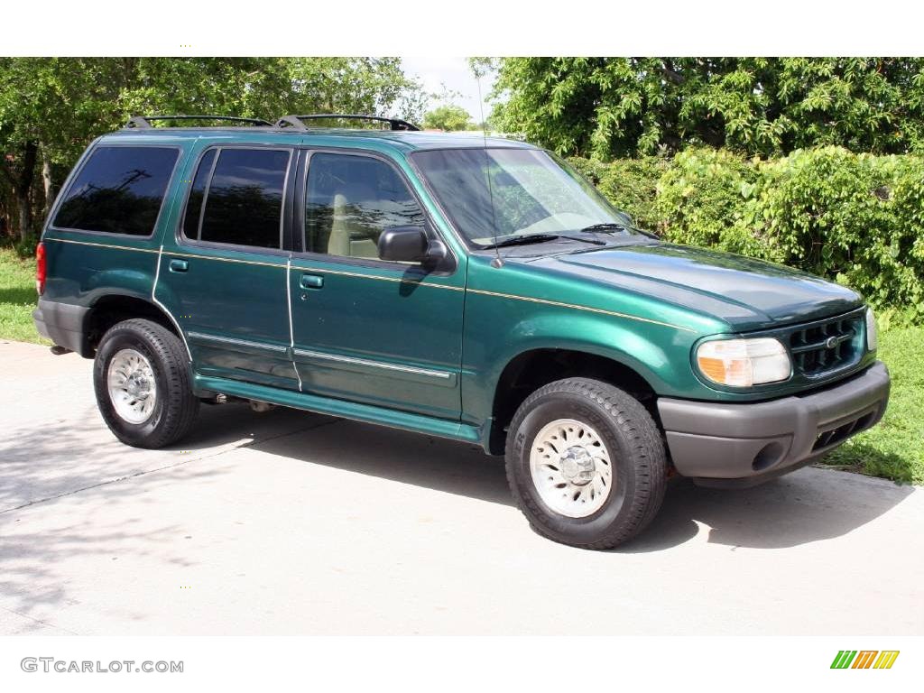 2001 Explorer XLS - Tropic Green Metallic / Medium Prairie Tan photo #10